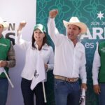 Con nueva maquinaria Parras marca momento histórico para sus caminos rurales