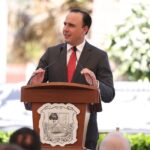 EN COAHUILA VAMOS A SEGUIR DEFENDIENDO Y FORTALECIENDO LAS INSTITUCIONES: MANOLO