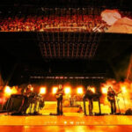 “Parcels son una de esas bandas que, cuando las ves en vivo, dejan un impacto eterno”.