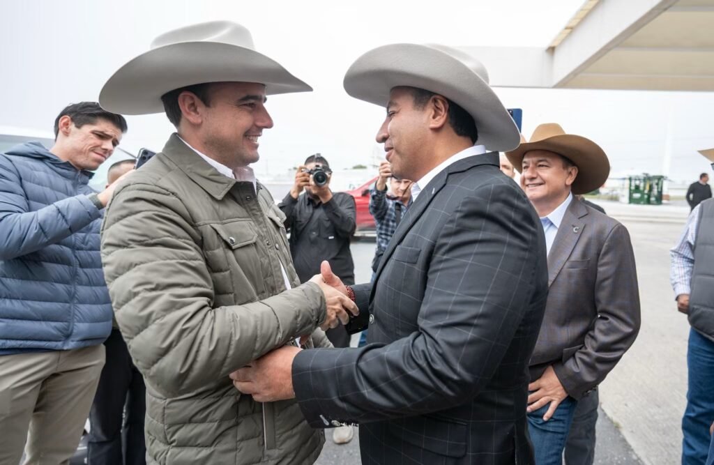 Reconoce gobernador de Chiapas organización de Coahuila en Convención Ganadera